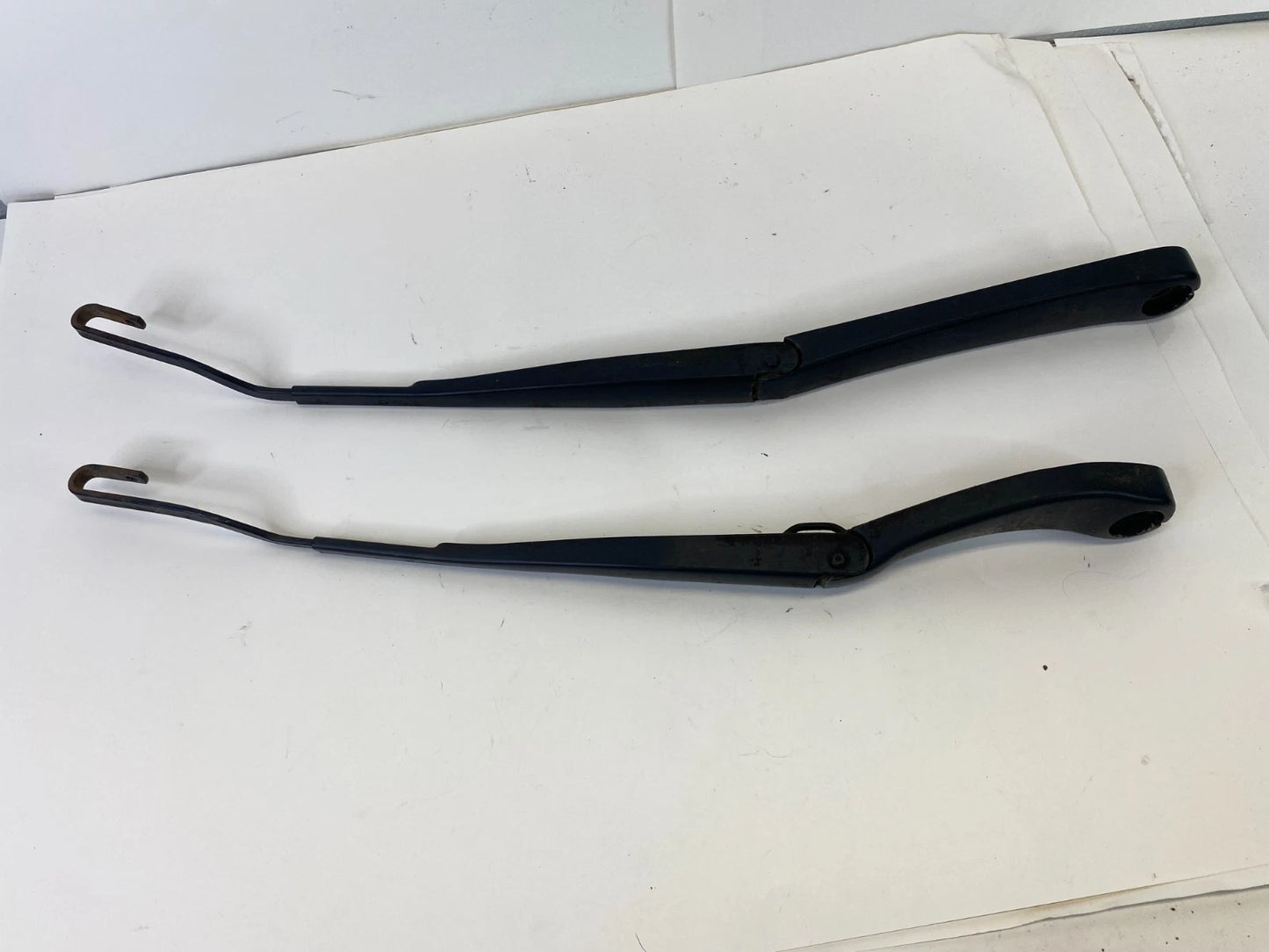 2006 2007 SAAB 9-3 FRONT WINDSHIELD WIPER ARM PAIR LH RH OEM FACTORY 12761936