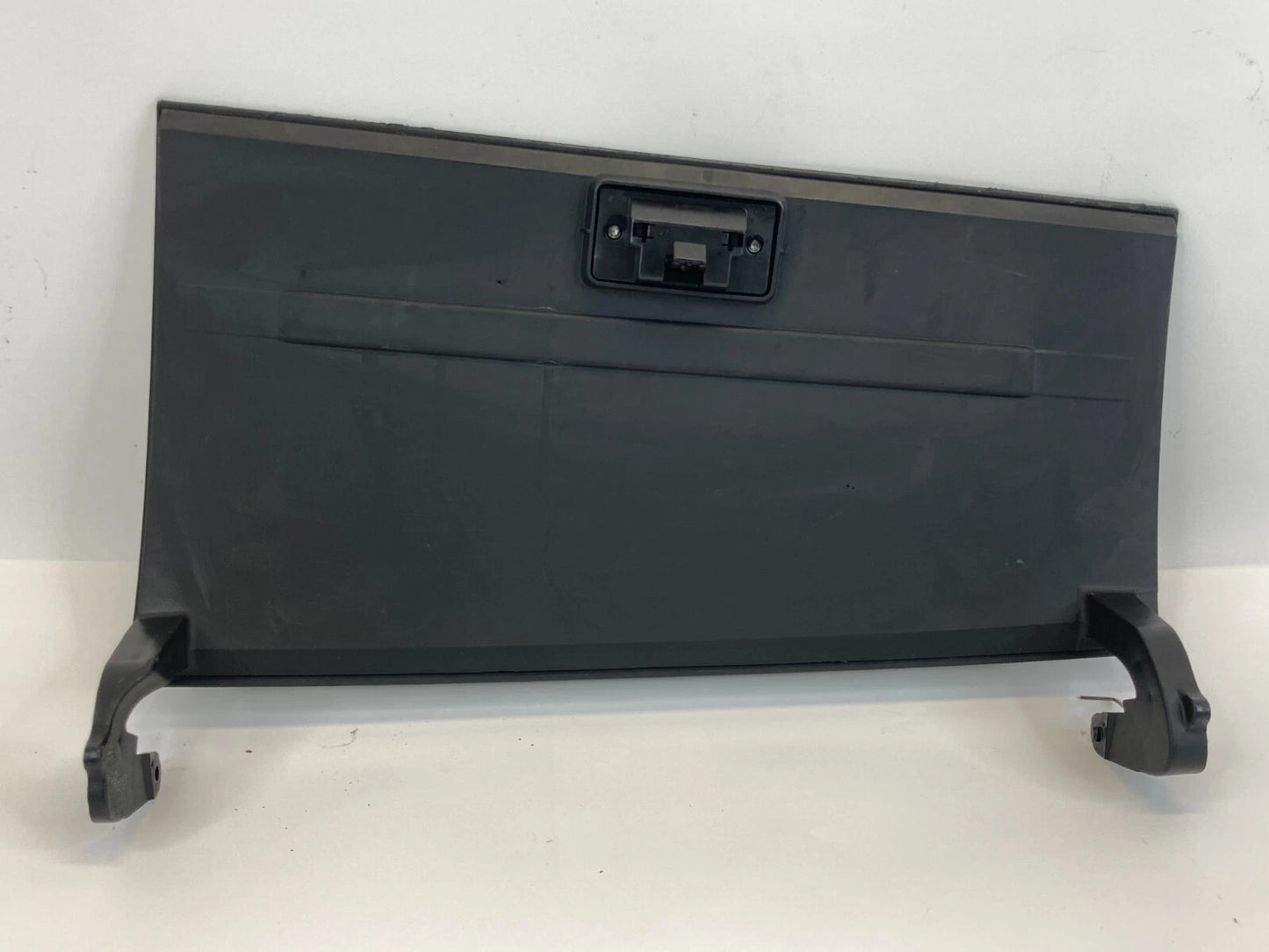 2009-2010 DODGE JOURNEY UPPER DASH GLOVE BOX COMPARTMENT DOOR BLACK OEM