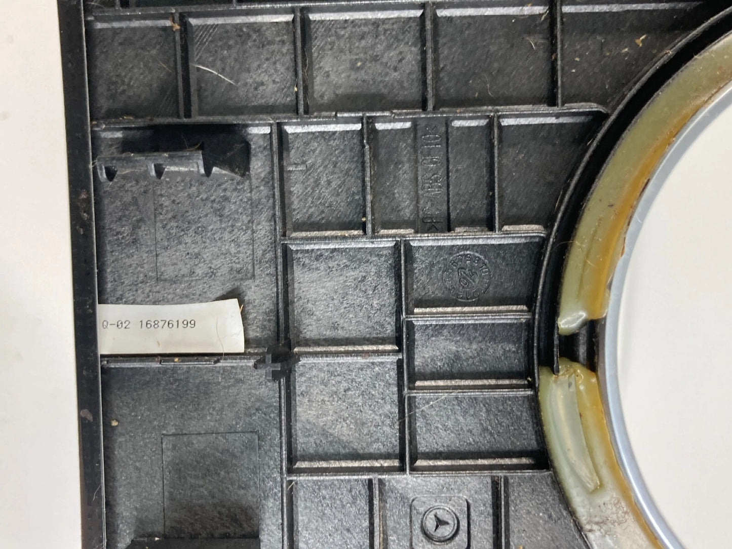 2006 2007 MERCEDES-BENZ ML 500 CENTER CONSOLE CUP HOLDER BEZEL COVER 16876199