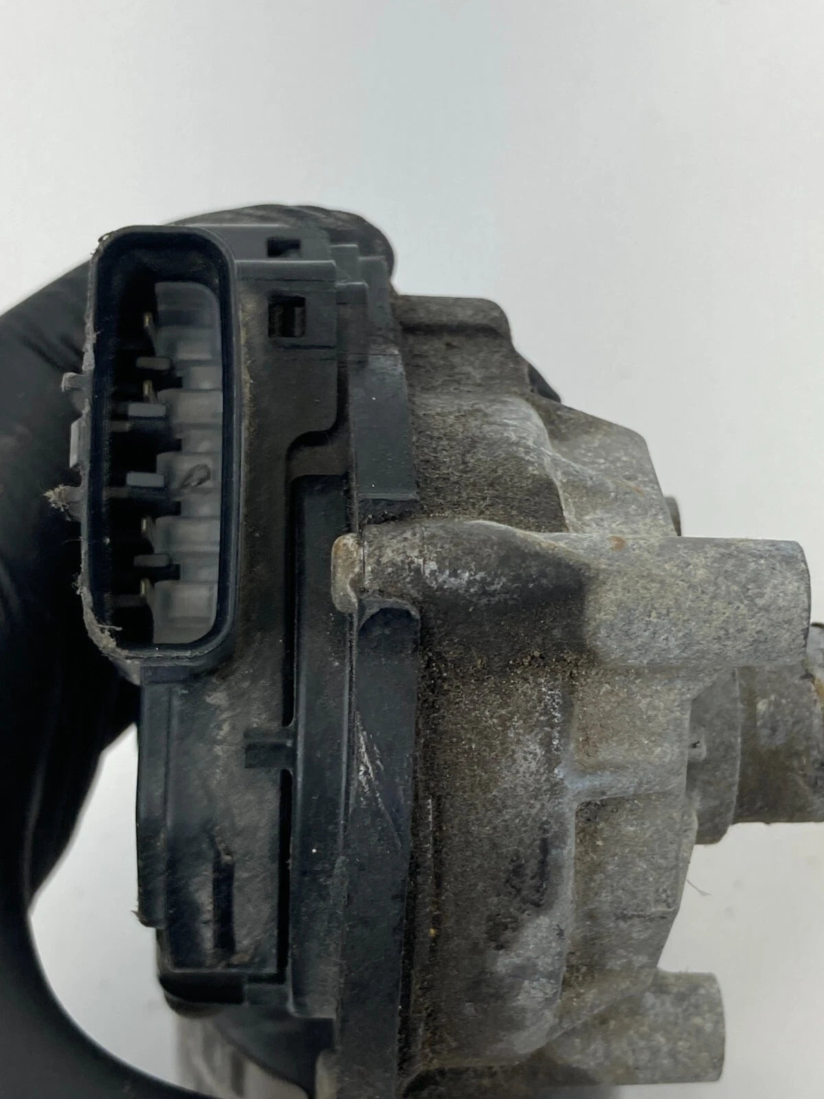 1998-2002 DODGE INTREPID FRONT WINDSHIELD WIPER MOTOR ASSY 04574577AC OEM