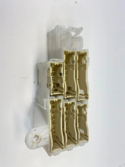 2004 2005 2006 TOYOTA SIENNA INNER FUSE BOX PANEL JUNCTION CONNECTION BLOCK OEM