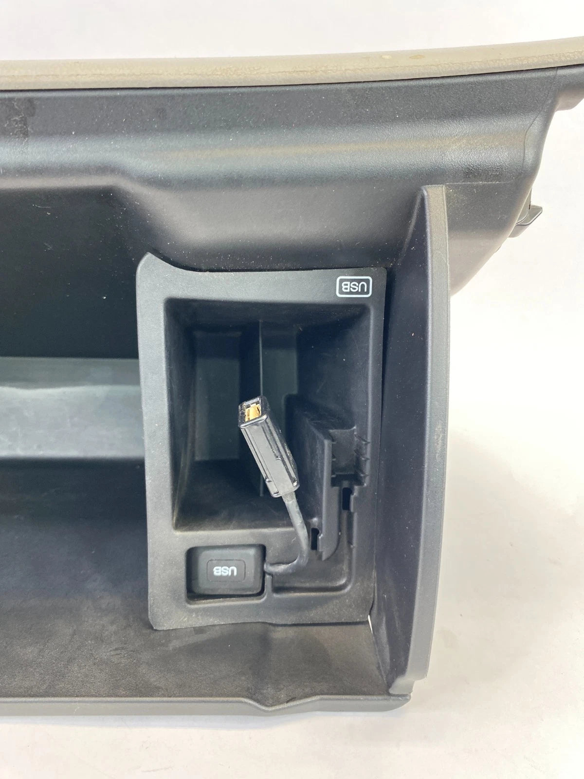 2011-2017 HONDA ODYSSEY GLOVE BOX STORAGE COMPARTMENT 77500-TK8-A110-M1 OEM
