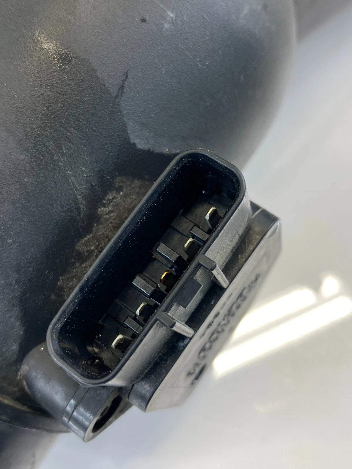 06 07 SUBARU B9 TRIBECA 3.0L UPPER AIR FILTER CLEANER BOX COVER W MAF SENSOR OEM