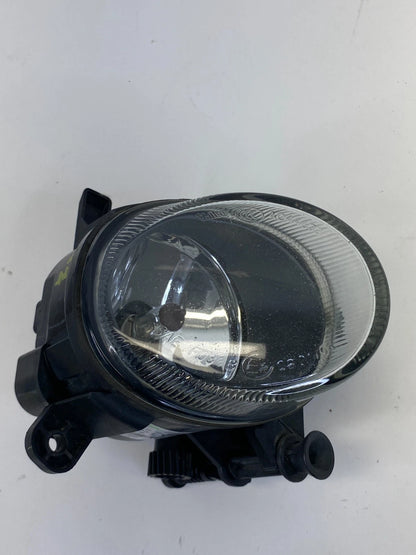 2008-2012 AUDI A5 QUATTRO FRONT RIGHT SIDE FOG LIGHT ASSEMBLY 8T0941700 OEM
