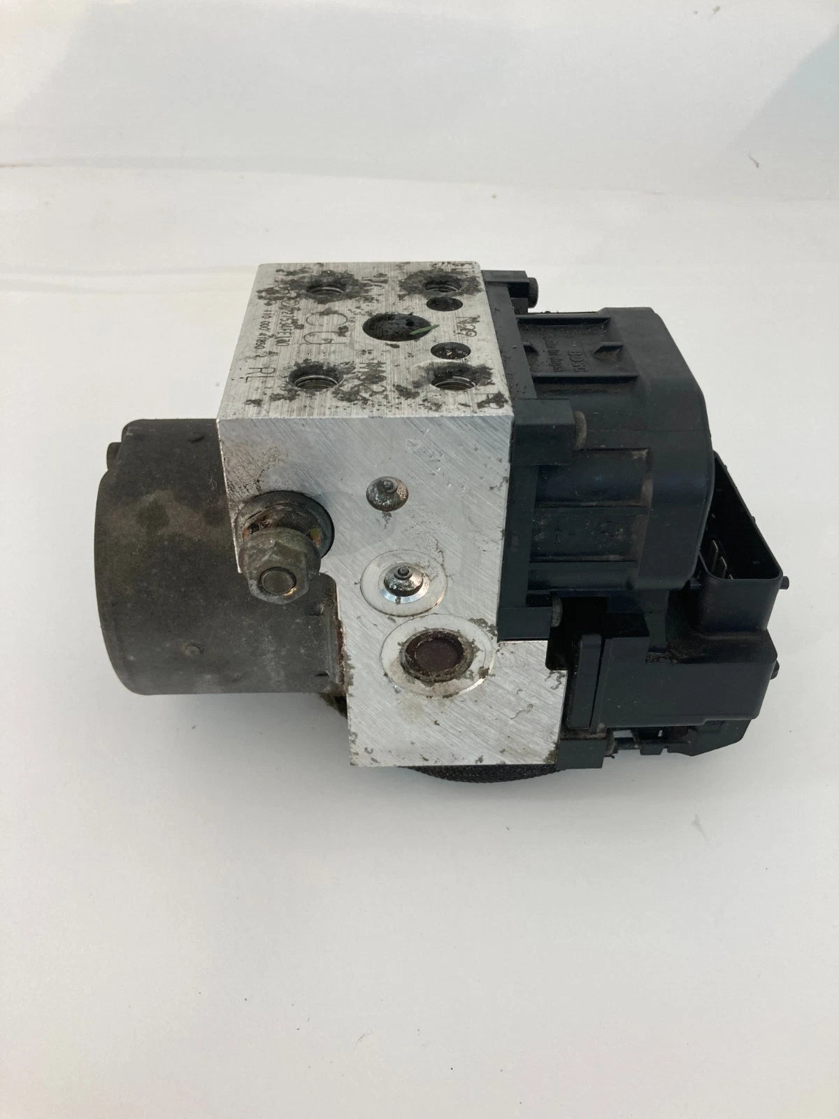 2004 SUBARU IMPREZA 2.5L A/T AWD ABS ANTI LOCK BRAKE PUMP MODULE 27534FE170 OEM