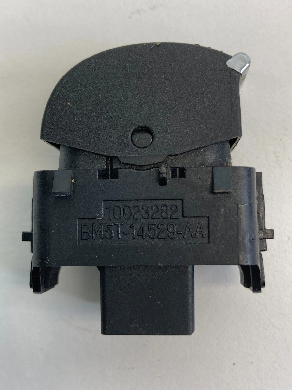 2012-2018 FORD FOCUS SEDAN REAR RIGHT SIDE POWER WINDOW SWITCH BM5T-14529-AA OEM