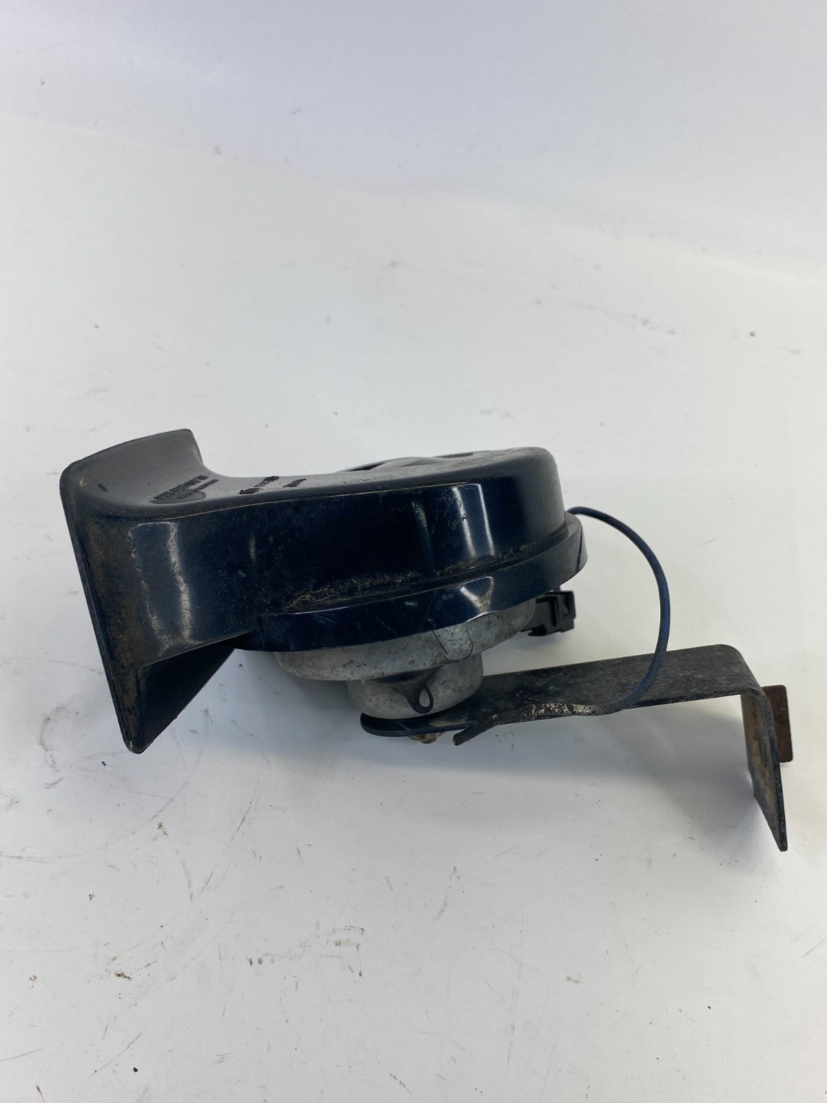 2001 02 03 04 05 06 2007 Ford Escape Low Horn Alarm Note Signal E9006032 OEM