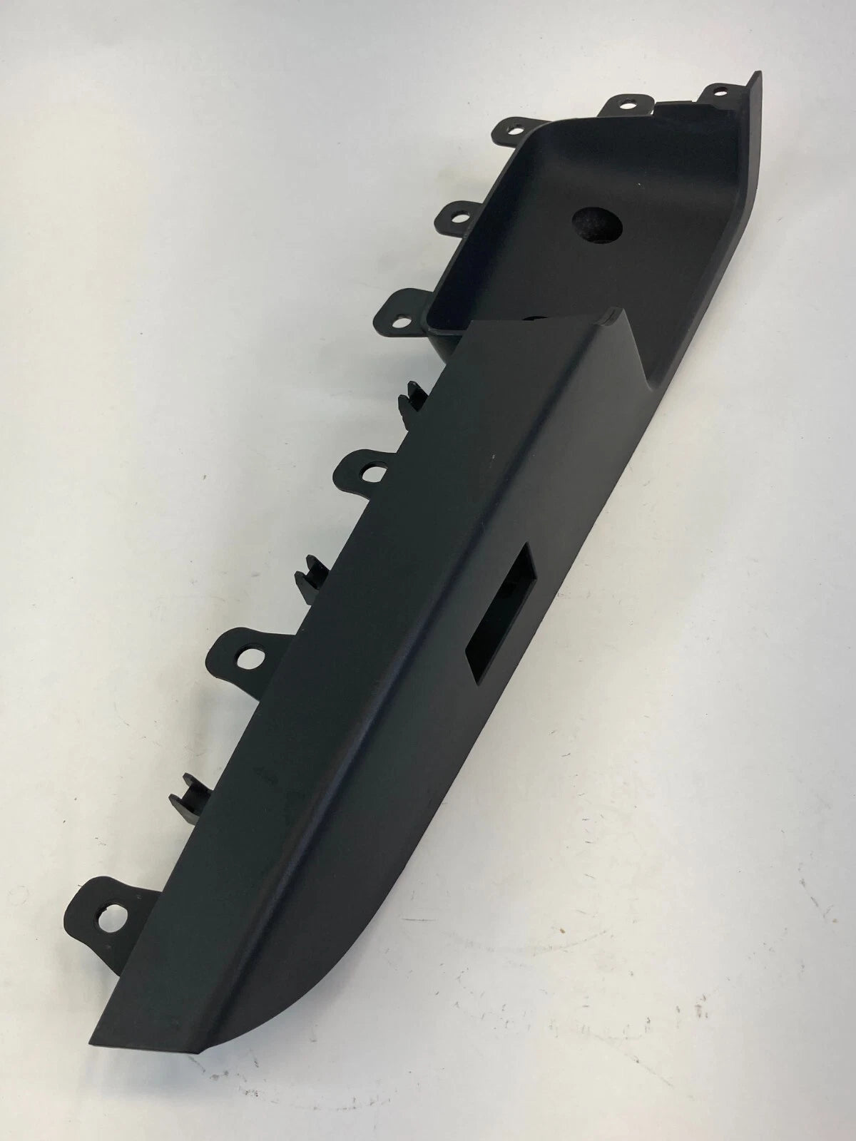 08-10 SATURN VUE REAR LEFT SIDE DOOR WINDOW SWITCH BEZEL COVER TRIM 201004046