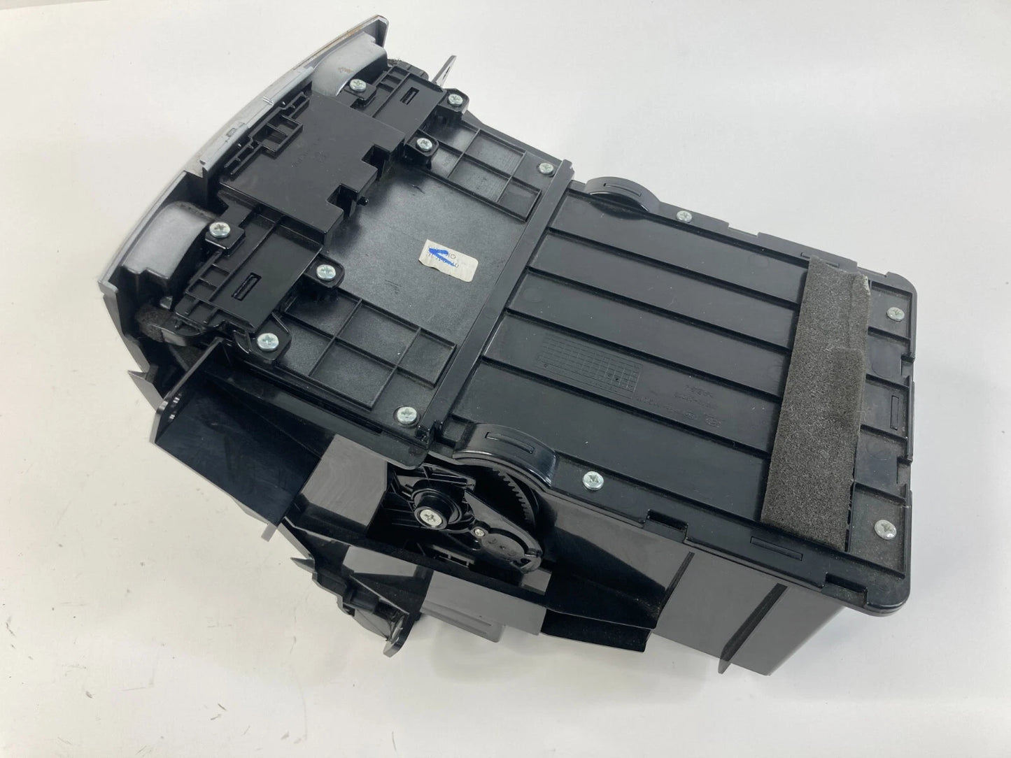 2011-2014 HYUNDAI SONATA FRONT CENTER CONSOLE STORAGE COMPARTMENT TRAY ASSY OEM