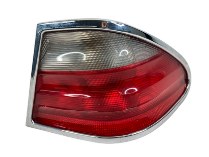 1999-2003 Mercedes-Benz CLK430 Rear Right Side Outer Tailight Lamp 2088200464