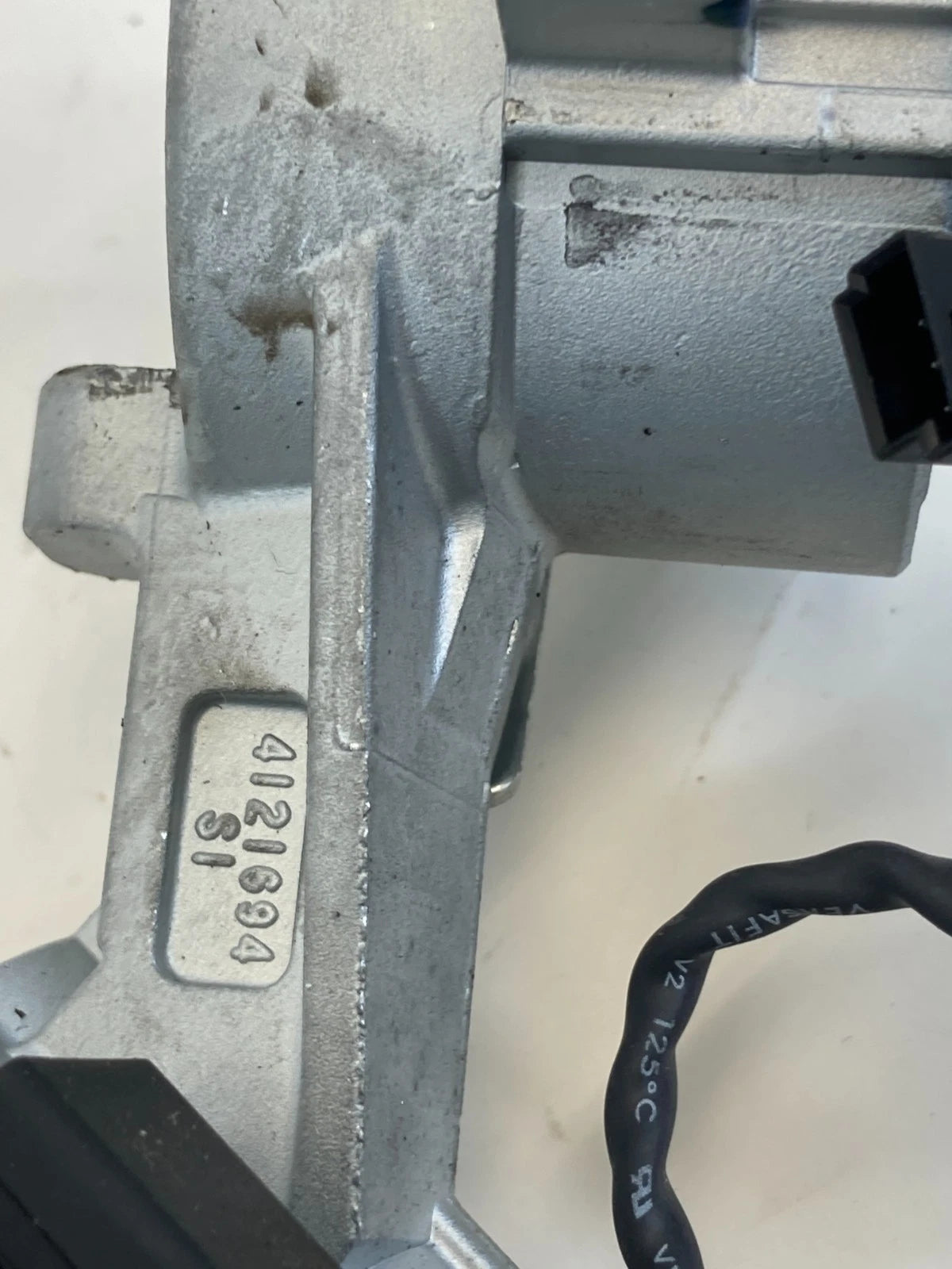 14-17 Chevrolet Equinox A/T Ignition Switch Lock Cylinder & Key W/Immobilizer