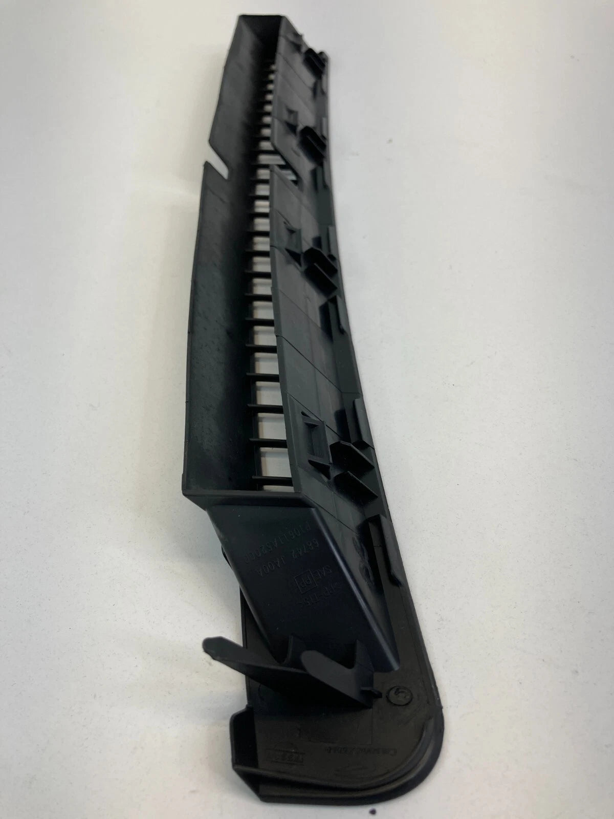 2007-2013 NISSAN ALTIMA DASH WINDSHIELD DEFROSTER RIGHT NOZZLE GRILLE TRIM OEM