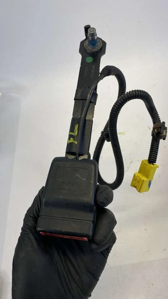 2011-2015 HYUNDAI SONATA SEAT BELT BUCKLE RECEPTACLE WIRE FRONT LEFT OEM FACTORY