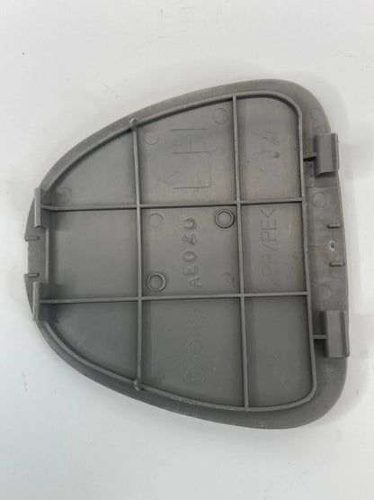 2004-2010 TOYOTA SIENNA REAR LEFT SHOCK ABSORBER COVER TRIM 62645-AE020 OEM