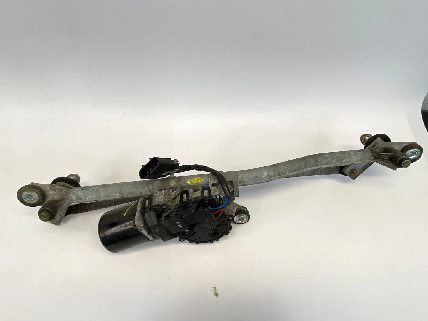 2011-2016 CHEVROLET CRUZE FRONT WINDSHIELD WIPER MOTOR W/ LINKAGE 95971324 OEM