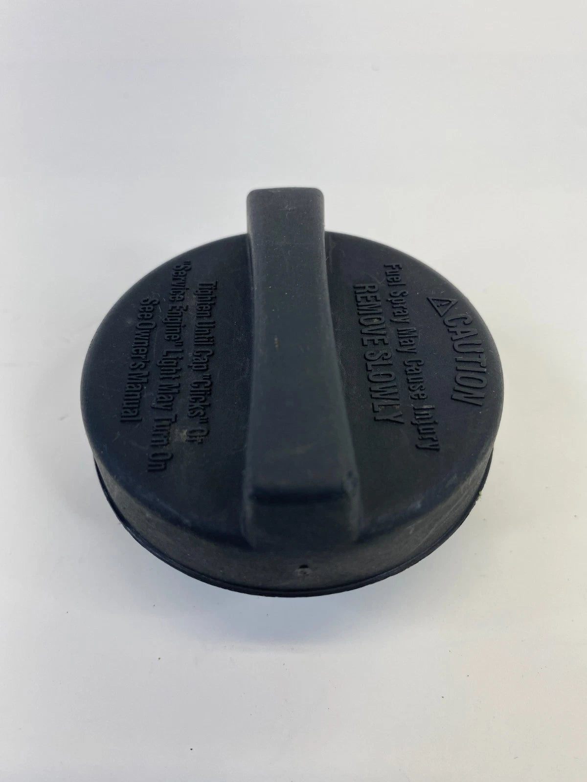 2011-2014 CHRYSLER 200 FUEL TANK GAS FILLER CAP PLUG REAR ASSEMBLY OEM FACTORY