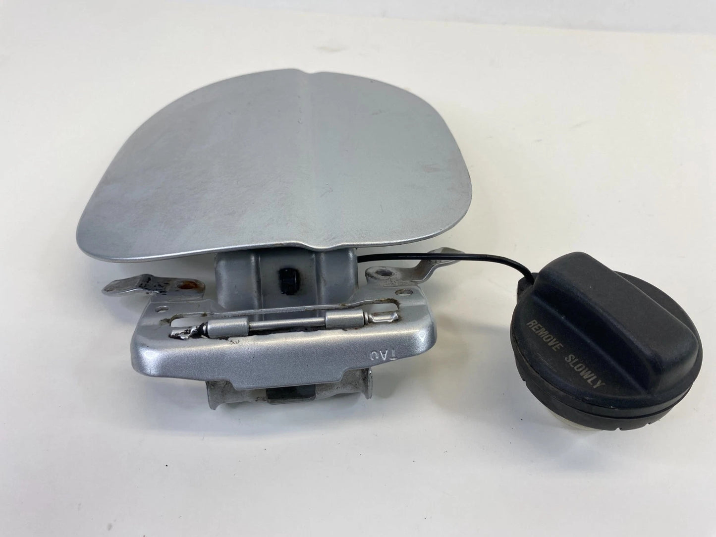 2008 09 10 11 2012 Honda Accord Coupe Fuel Filler Door Gas Lid Cover w/ Cap OEM