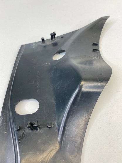 2005 2006 JEEP GRAND CHEROKEE FRONT LEFT SIDE HEADLIGHT COVER TRIM ASSEMBLY OEM