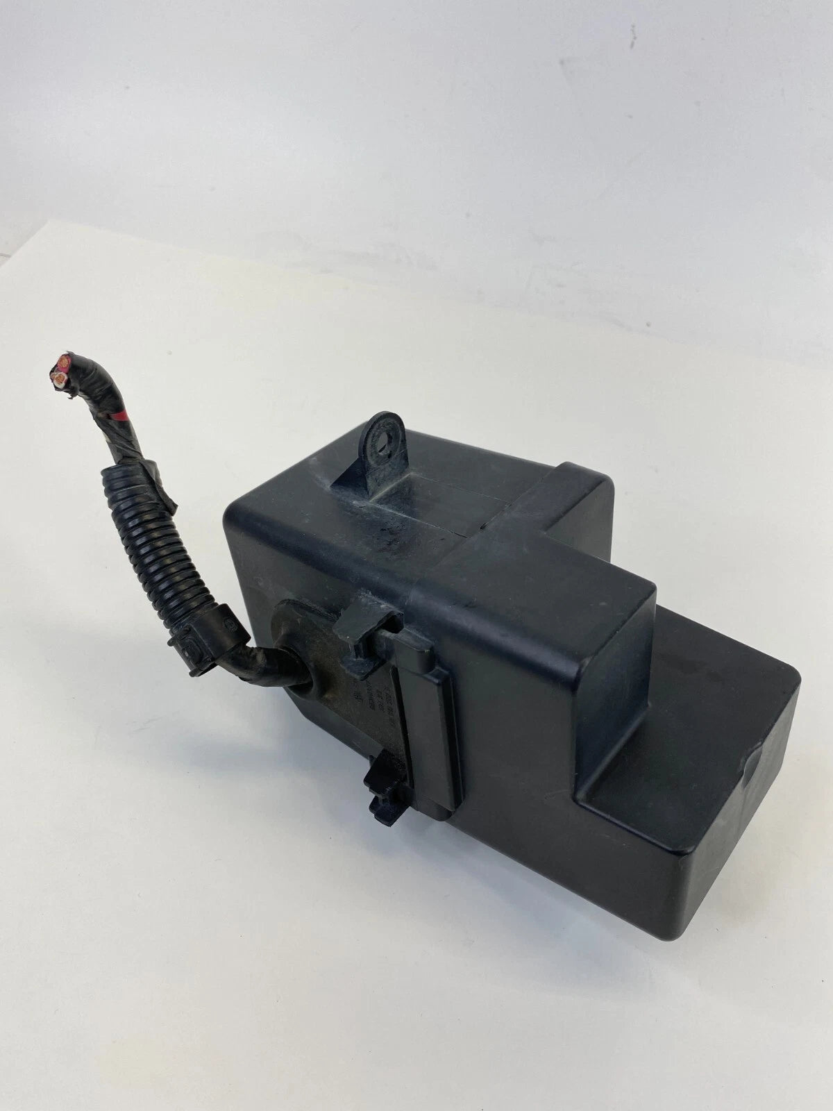 99-04 VOLKSWAGEN JETTA 2.8L A/T ENGINE FUSE RELAY BOX JUNCTION 1J0941389 OEM