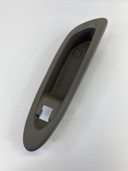 2000-2003 MAZDA MPV FRONT RIGHT SIDE DOOR WINDOW SWITCH BEZEL TRIM LC63-68-4L1
