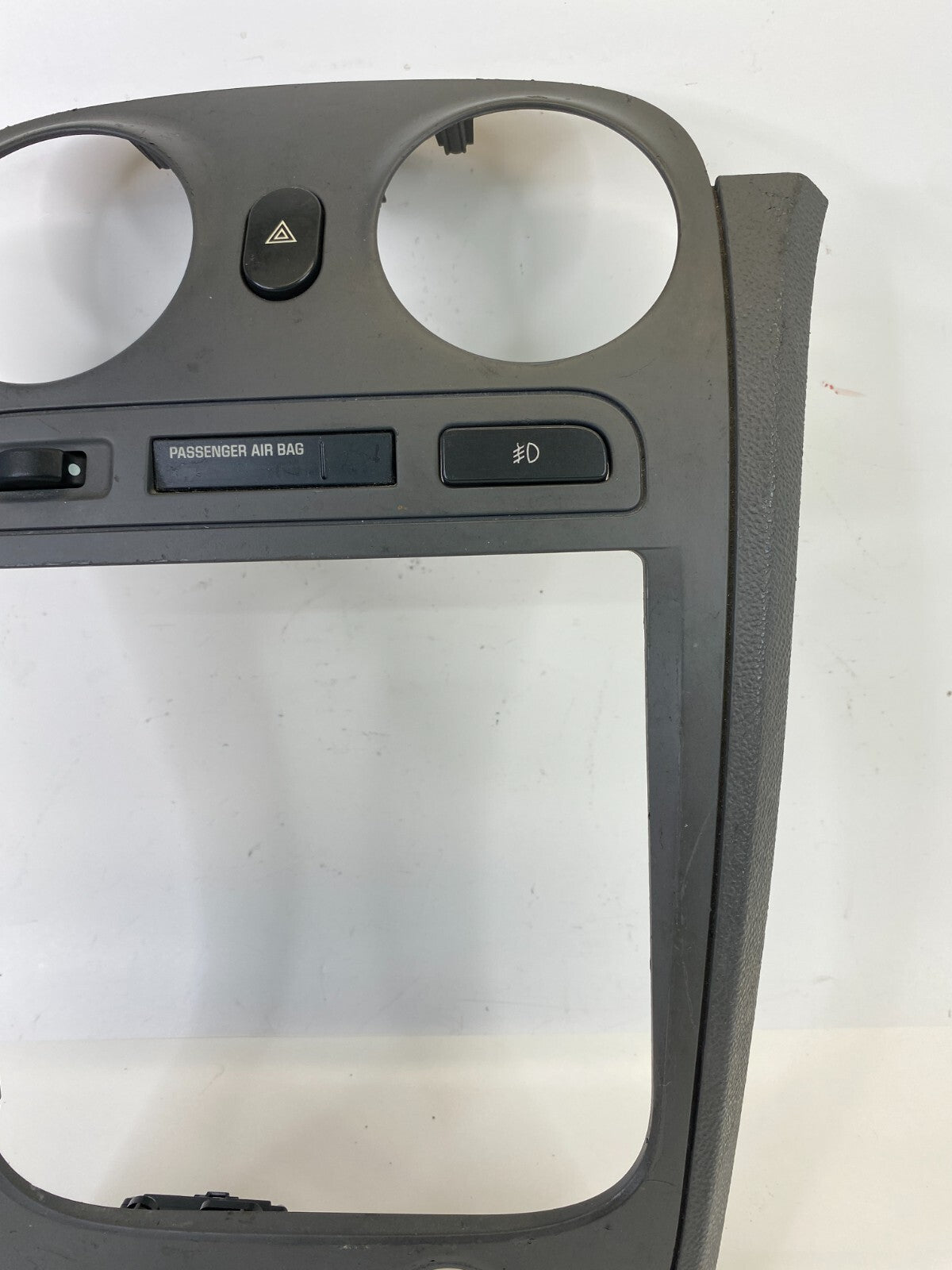 2006-2008 Chevrolet HHR Center Dash Radio Climate Control Bezel Trim Panel OEM