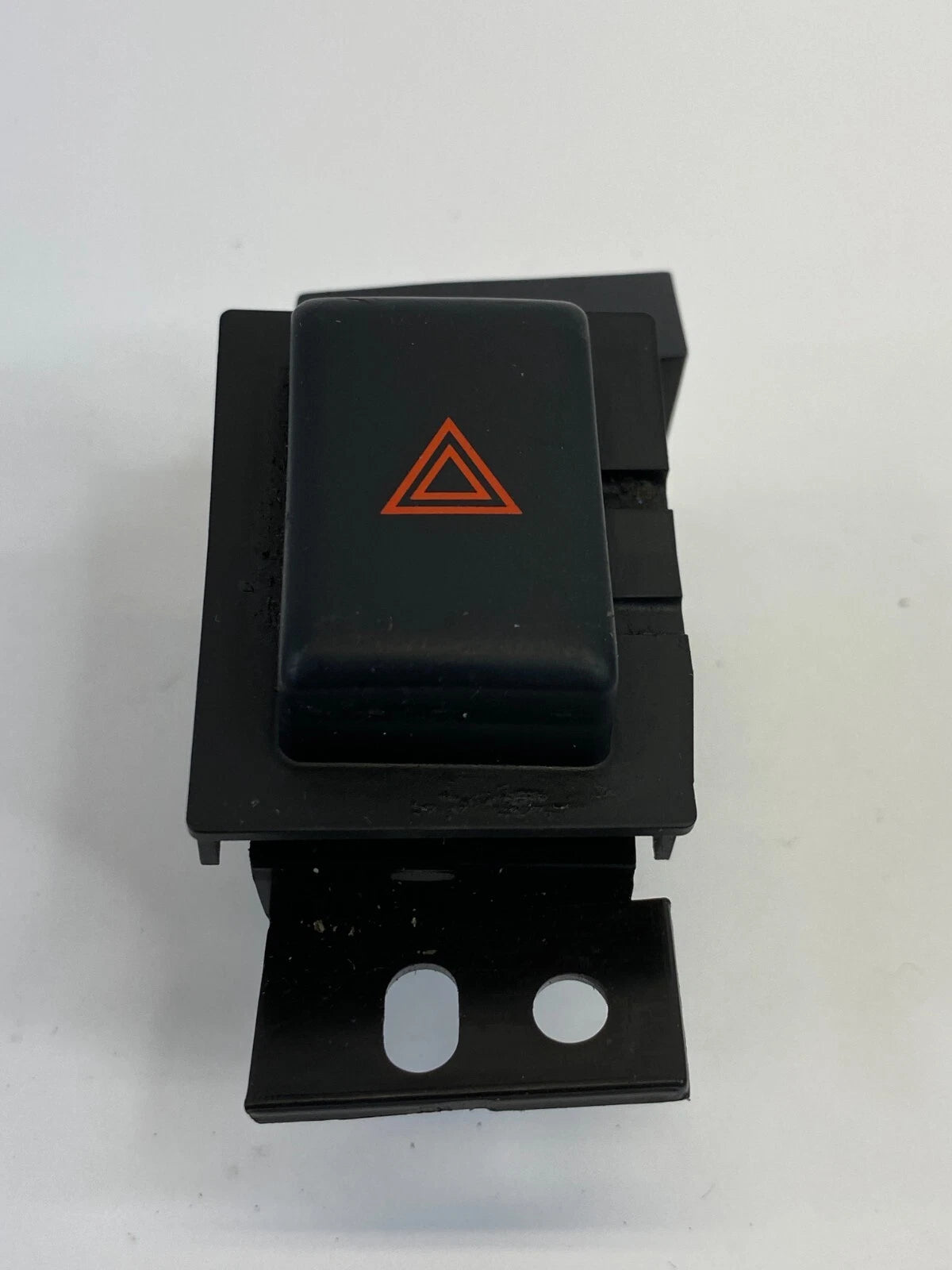 2005 2006 2007 INFINITI G35 COUPE WARNING LIGHT HAZARD BUTTON SWITCH OEM