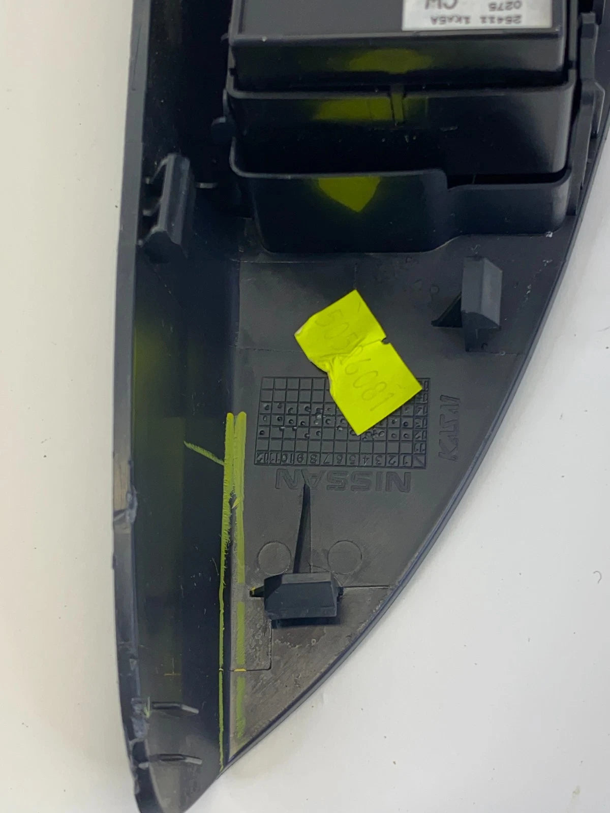 2013-2019 NISSAN SENTRA FRONT RIGHT DOOR POWER WINDOW SWITCH OEM 25411-1KA5A