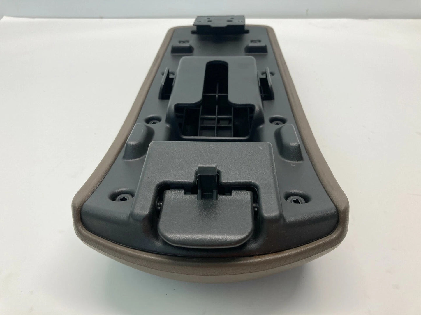 2006-2008 CHEVROLET MALIBU CENTER CONSOLE ARMREST ARM REST LID DOOR COVER OEM