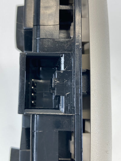 1998-2002 Lincoln Town Car SEDAN Overhead Console Dome Map Light F8VB-13776-A