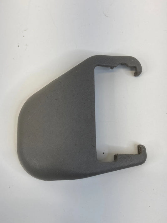 2002 2003 LEXUS ES300 FRONT RIGHT SEAT INNER TRACK END COVER CAP TRIM OEM
