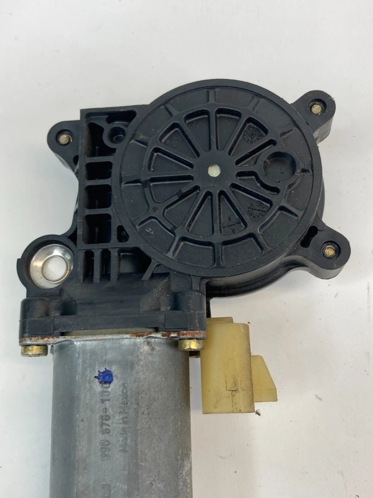 2001-2005 PONTIAC AZTEK REAR LEFT BACK SIDE DOOR WINDOW MOTOR 990876100 OEM