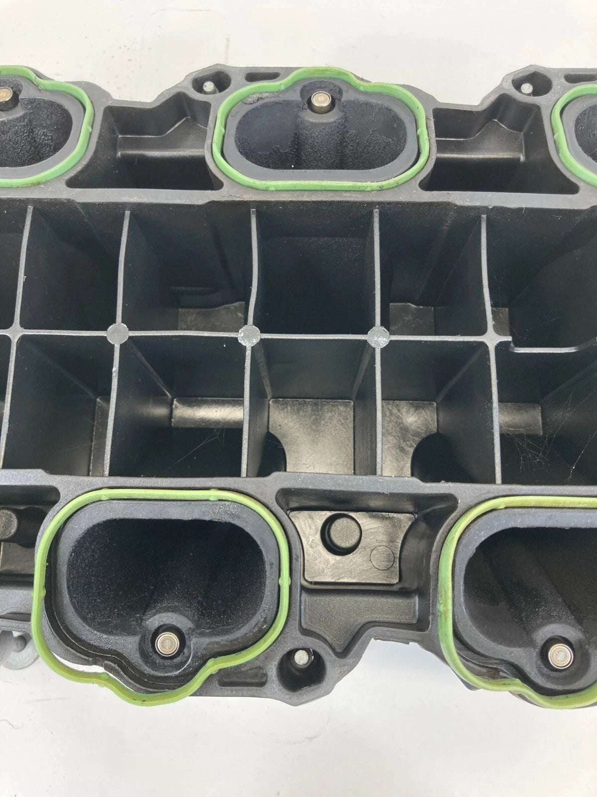 2011-2016 CHRYSLER TOWN & COUNTRY 3.6L ENGINE LOWER INTAKE MANIFOLD ASSY OEM