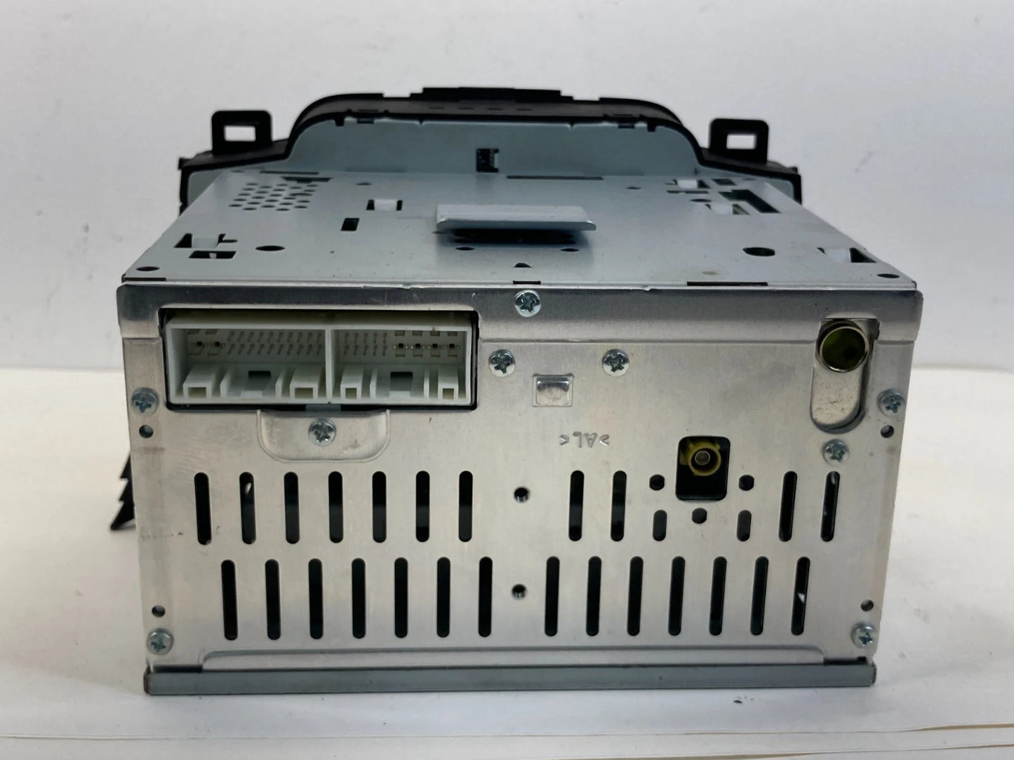 2013-2015 Hyundai Elantra GT AM/FM Radio CD Player Bluetooth 96170-A5170GU OEM