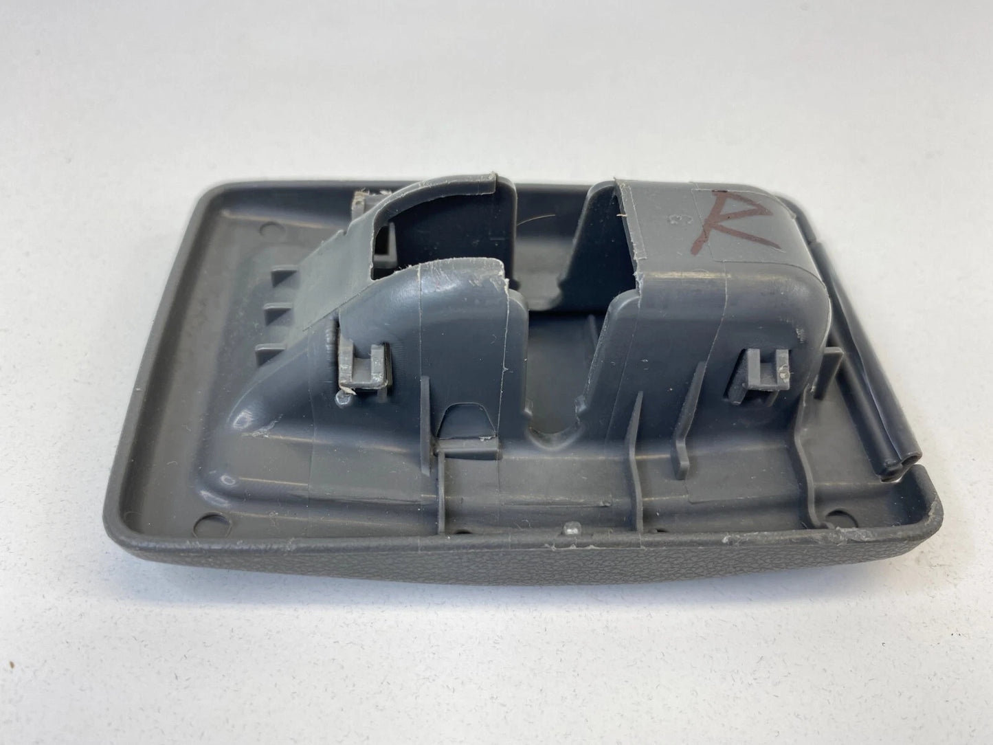2004-2009 TOYOTA PRIUS RIGHT REAR SEAT BACK CHILD ANCHOR COVER TRIM 72996-60110