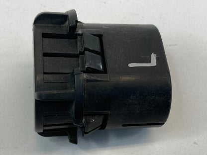 06-12 MERCEDES-BENZ R350 LEFT SIDE RADIATOR UPPER MOUNT BRACKET A2515040214 OEM