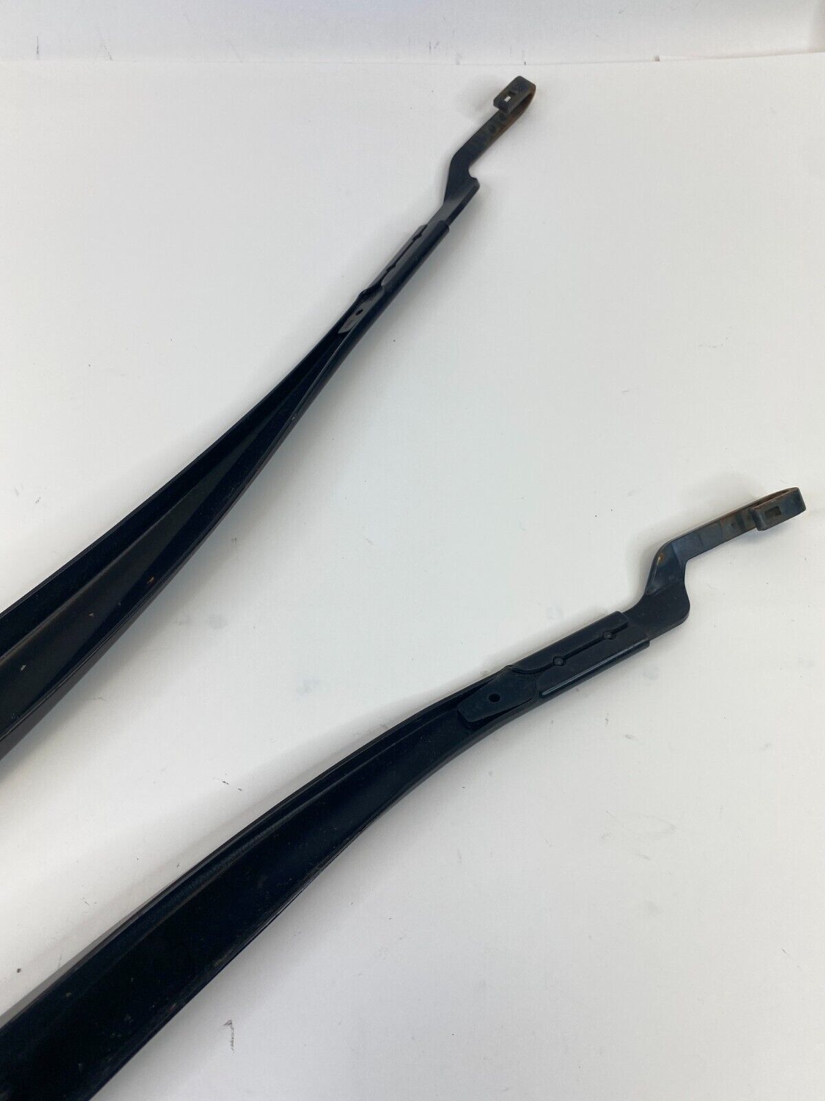 2006-2013 Lexus IS250 IS350 Front Left & Right Windshield Wiper Arm Pair Set OEM