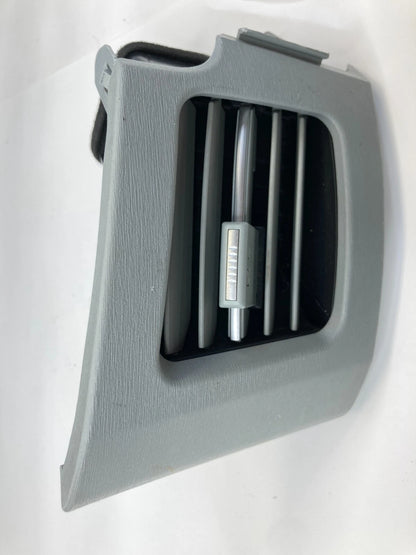 2012-2015 TOYOTA PRIUS DASH RIGHT SIDE AIR VENT GRILLE OUTLET 55662-47030 OEM