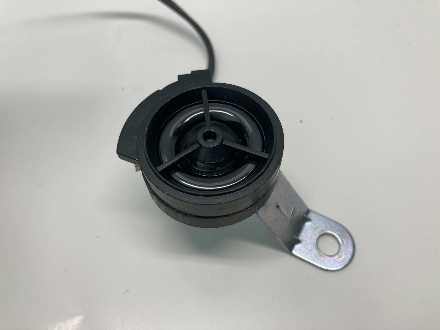 2007-2012 NISSAN VERSA FRONT LEFT DOOR TWEETER SPEAKER ASSEMBLY 28149EL000 OEM