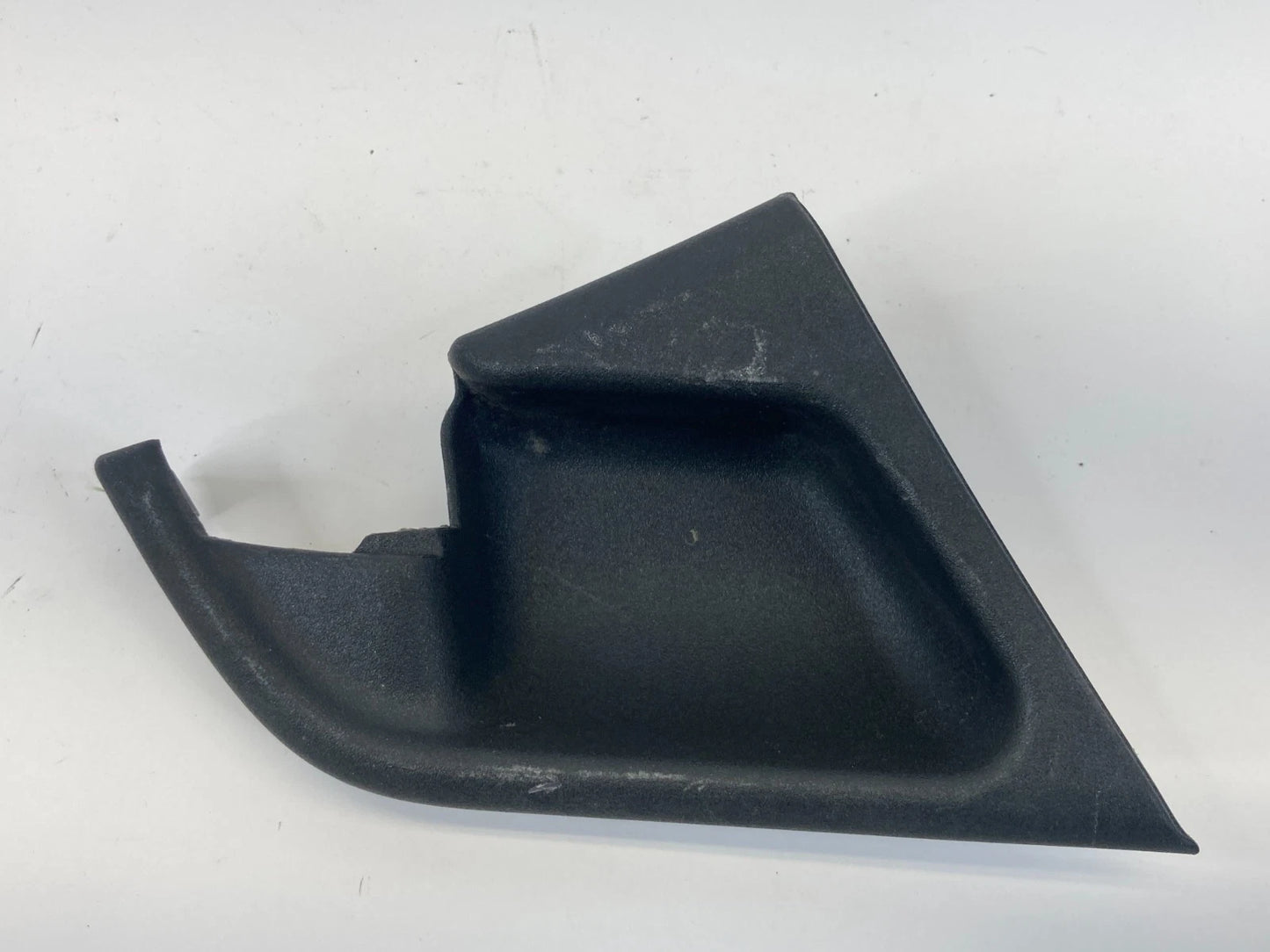 98-02 MERCEDES-BENZ E430 REAR RIGHT INTERIOR DOOR HANDLE TRIM BEZEL 2107660264
