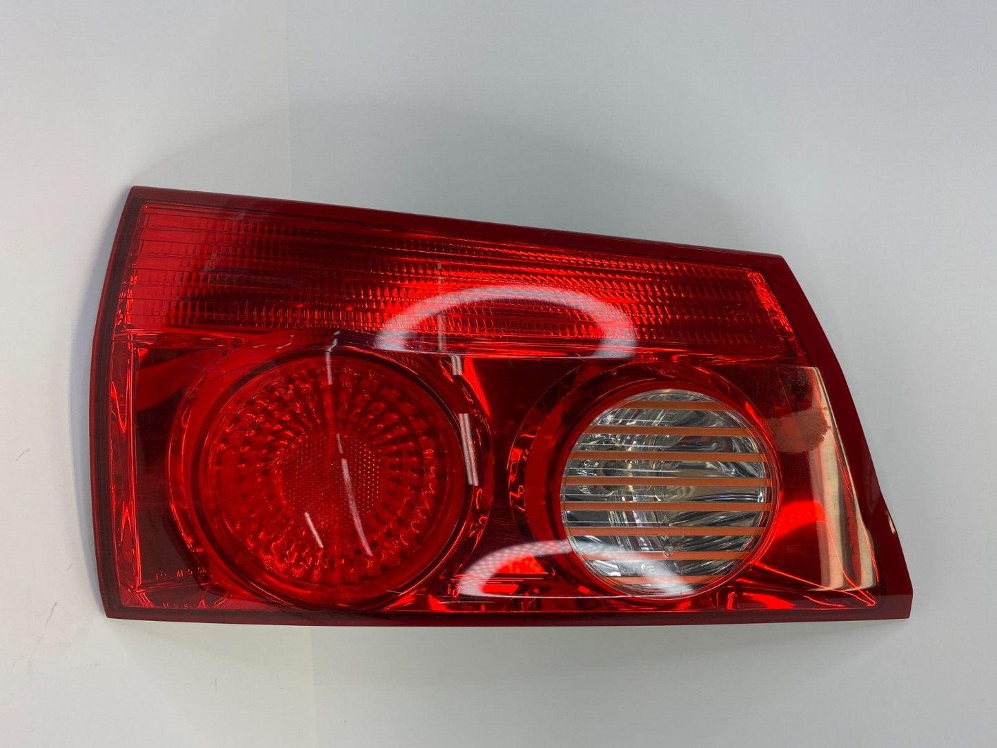 06-10 Toyota Sienna Lid Mounted Left Inner Tail Light Lamp Taillight Taillamp