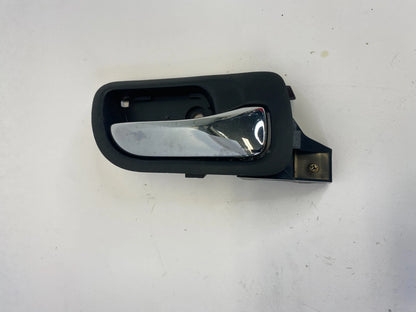 2003-2007 HONDA ACCORD SEDAN FRONT RIGHT SIDE INNTERIOR DOOR HANDLE K20-25311