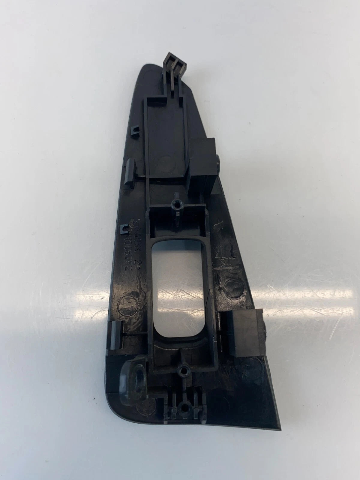 2010-2013 KIA FORTE REAR LEFT DRIVER WINDOW SWITCH TRIM BEZEL 201005752 OEM
