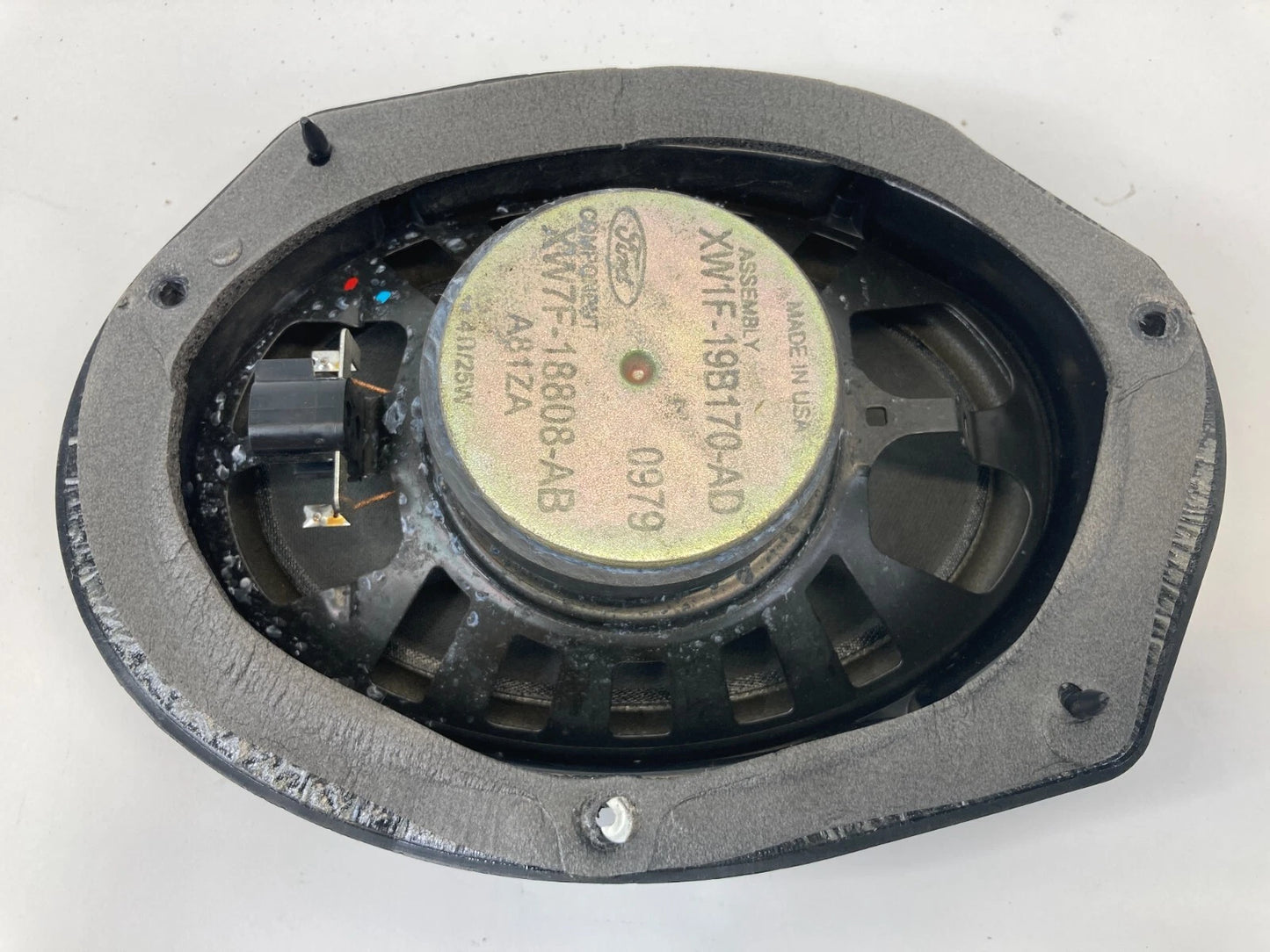 99-02 LINCOLN TOWN CAR FRONT RIGHT PASSENGER SIDE DOOR SPEAKER XW1F-19B170-AD