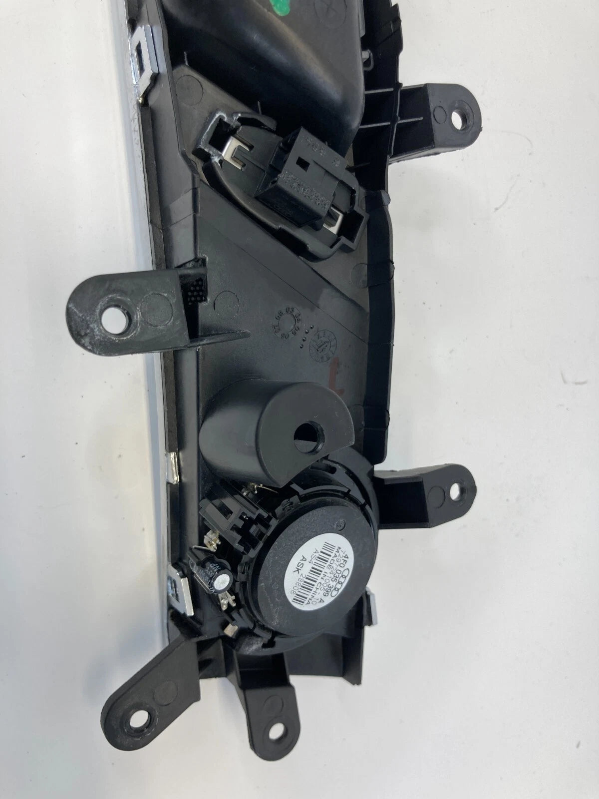 2006-2011 AUDI A6 QUATTRO FRONT RIGHT INNER DOOR HANDLE W/TWEETER 4F0-837-020D