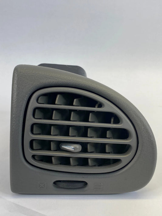 2002-2006 CHEVY TRAILBLAZER EXT DASH RIGHT PASSENGER SIDE A/C AIR VENT OUTER OEM