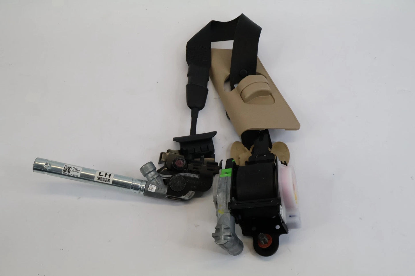 2012-2017 HYUNDAI ACCENT FRONT LEFT DRIVER SEAT BELT RETRACTOR 88870-1R600 OEM