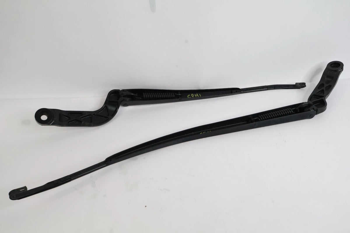 2008-2012 HONDA ACCORD SEDAN FRONT LEFT & RIGHT WINDSHIELD WIPER ARMS PAIR SET