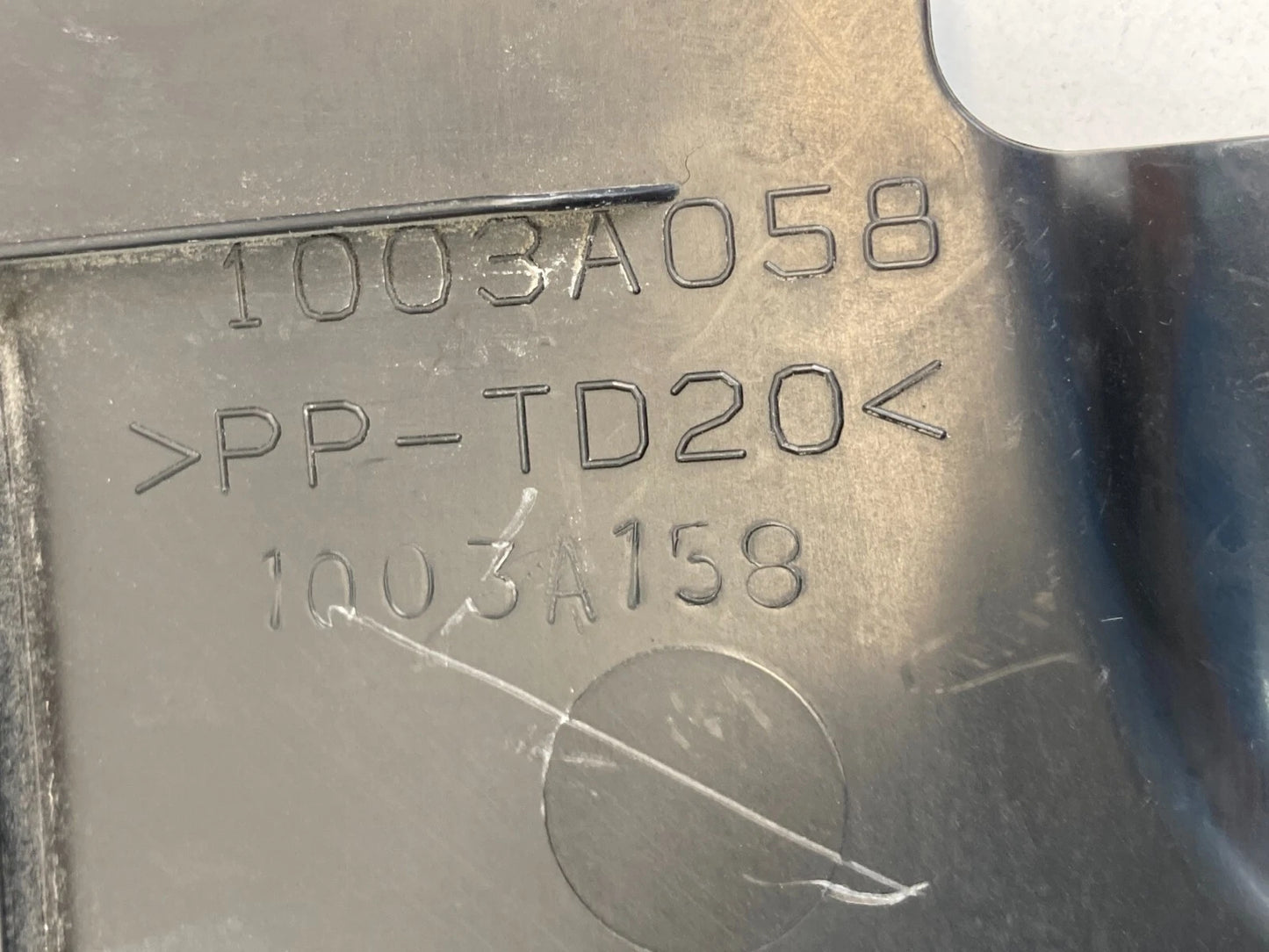 08-13 Mitsubishi Outlander 11-24 Outlander Sport 2.0L 2.4L Engine Cover 1003A158