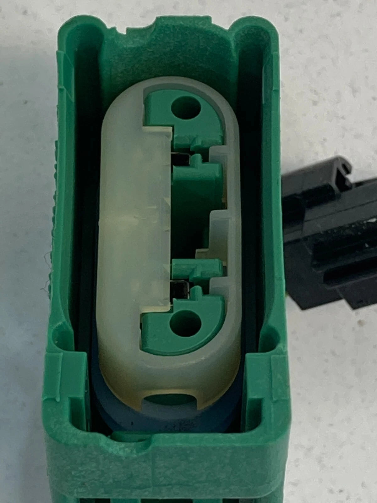 07-09 LINCOLN MKZ REAR LEFT TAILLIGHT TAIL LAMP PLUG CONNECTOR 3F1T-14A464-AA