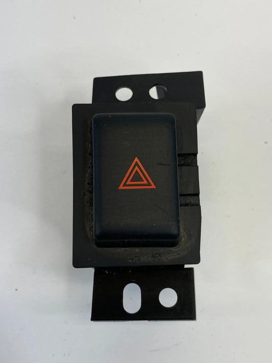 2005 2006 2007 INFINITI G35 COUPE WARNING LIGHT HAZARD BUTTON SWITCH OEM